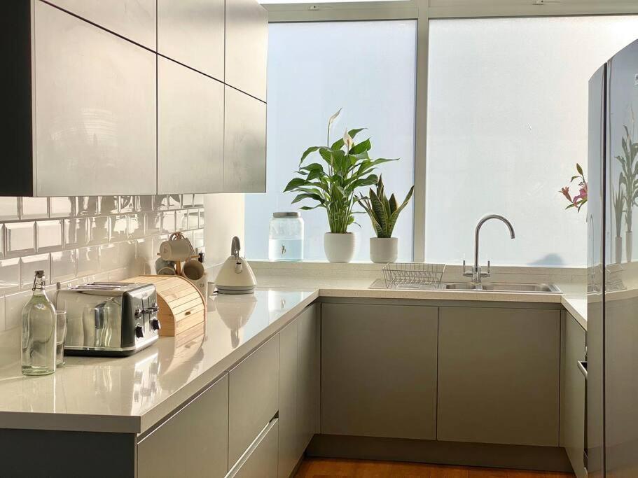 2Bdr Modern Apartment In Hammersmith West London Luaran gambar